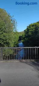 Clifden Glen House - Image 2