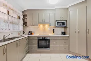 Winnies on Sunpatch managed by Batemans Bay Accom - Image 4