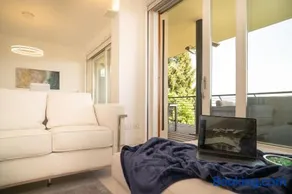 Lakescape - appartamento con terrazza, vista e piscina - Image 1