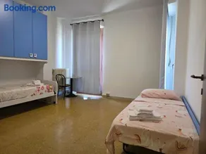 Da Silvia ampio appartamento metro Paradiso - Image 4