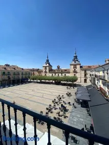 Palacete Plaza Mayor - Image 1