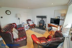 Milldam Cottage a characterful cottage in an elevated location above Coniston with walks from the door - Image 2