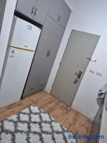 ZEHAVI Guest House - Image 1