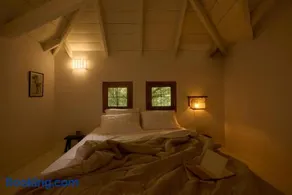 The Hill House - Image 2