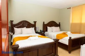 Vivy Hill's Hotel - Image 2