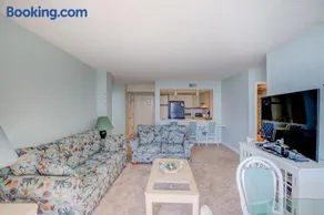 St Regis Condo #62040 2 Bedrooms 2 Bathrooms Condo - Image 2