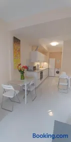Galatex Beach Apartment - Image 3