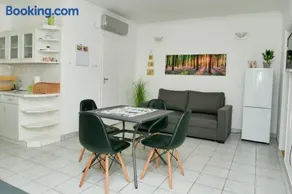 Cseresznyés Apartman - Image 5