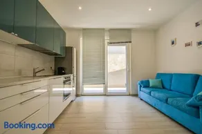 Apartamento vacacional con terraza | Vistas a la ciudad | Ideal para trabajar remoto - Image 1