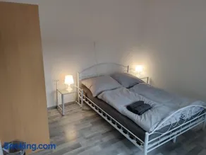 Schönes einfaches zentrales Zimmer in Oldenburg - Image 2