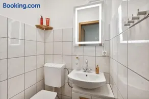 Rudi Homes Essen #2 - Image 4