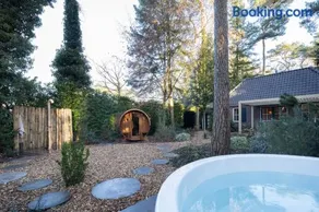 Lodge met eigen wellness onder de bomen - Image 3