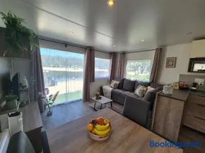 Chalet Meerzicht 10 - Luxe 6-pers chalet direct aan het meer, beschut terras - Image 3