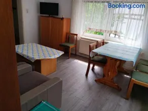 Schönes Haus 6 Zimmer 4 x Einzelzimmer-AP und 2x Standart Doppelzimmer 32816 Schieder-Schwalenberg - Image 2