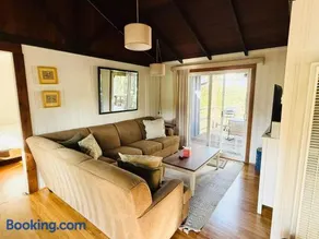 Secluded Lake Cottage with Hot Tub - Image 2