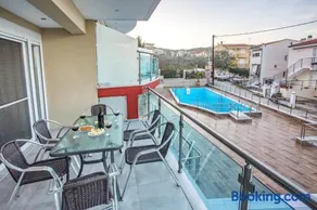 Rent House Diamond - Image 1