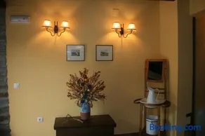 Apartamentos Rurales El Palacio de Doiras - Image 2