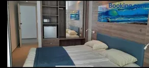 Karousos Beach Rooms - Image 4