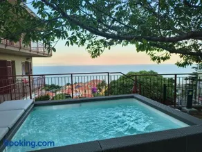 Le Tre Terrazze sul Blu vista mare, piscina idromassaggio, posto auto coperto - Image 2