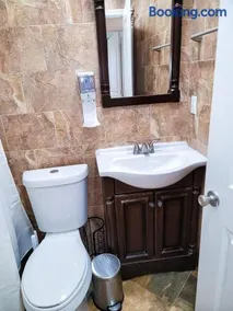 Osas Luxury Stay - Image 4