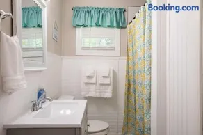 4 Bedrooms near the Atlanta Airport - Image 2