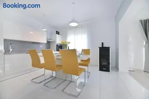 Apartment Amelie - with pool and sauna! - Image 3