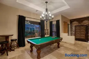 The Refuge Secluded Getaway Pool & Spa - Image 4