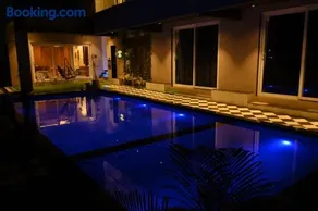 6BHK RADIANT Villa - Image 1