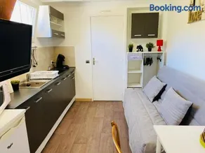 Studio 18 m² Bormes-les-Mimosas - Piscine - Image 1