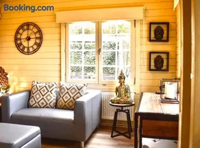 The Retreat Log Cabin - Image 1