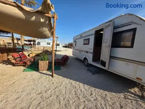 Glamping Caravans In the Crater- גלמפינג קרוואנים במכתש - Image 2