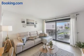 Apartamento Lujo Vistas al Mar - Image 3