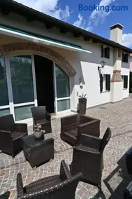 CA CENTOSA ARTISTIC HOUSE villa storica ristrutturata con patio e giardino - Image 1
