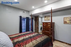 Brand-new 4BR, Sleeps 10, Treadmill, Piano, Free Boat Parking, Close to the Lake! - Image 3
