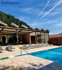 Pensiunea El Monte SPA - Image 1