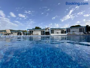 The Rocas Hotel - Image 2