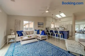 Cozy Home, Close to Ocean and Redwoods - Image 1