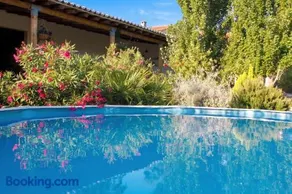 Charming House in Castro Marim with Shared Pool - Image 1
