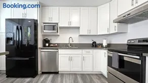 Double Suite Santa Monica - Free Parking - Image 2
