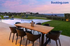 Villa Kazoulis - Sea & Mountain View - Image 3