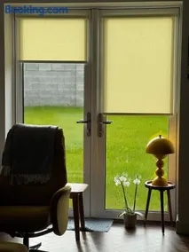 Cozy Double Room in a Quiet Estate Near Airport and Blanchardstown - Image 3