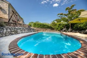 Villa Lindraze - Image 1