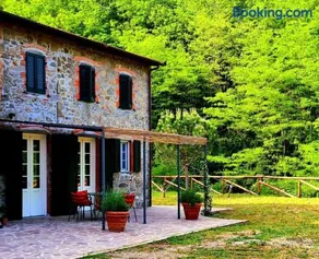 Casa Di Bruno, Lucca, Toscane - Image 2
