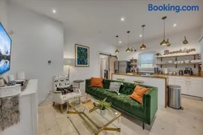 Cozy 2BR retreat w fireplace & workspace - Image 2
