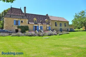 Par La Rivière - Image 1