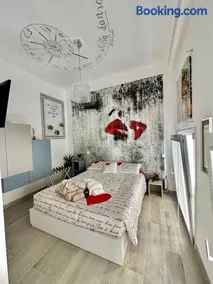 Love Suite Gallery Appartamento con Sauna - Bed Art Relaxing Suite - Image 1