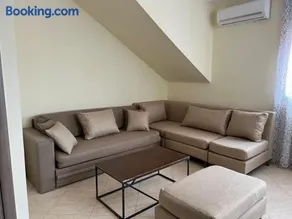 Thea apartments - Image 2