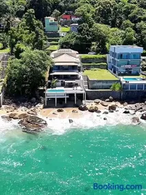 resort - Image 5