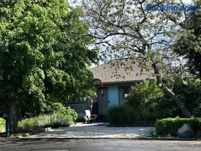 Bayberry Beach House - Image 2