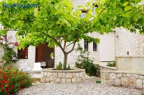 Apollo Beach House - Image 2